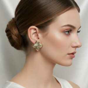 ​Orecchini - SSJewelry - Oro laminato di alta qualità per uso quotidiano - Gioielleria in Ticino