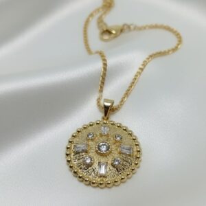 Ciondolo Sole- SSJewelry - Oro Laminato di alta Qualità per uso quotidiano- Gioielleria in Ticino.