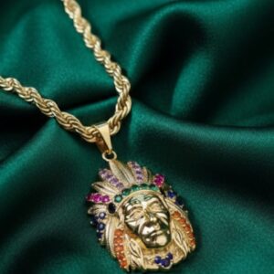 Ciondolo Capo Guerriero- SSJewelry - Oro Laminato di alta Qualità per uso quotidiano- Gioielleria in Ticino.