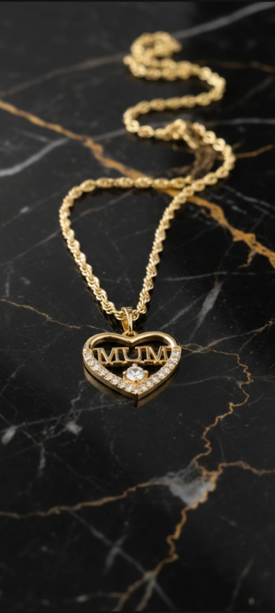 Ciondolo Cuore MUM- SSJewelry - Oro Laminato di alta Qualità per uso quotidiano- Gioielleria in Ticino.