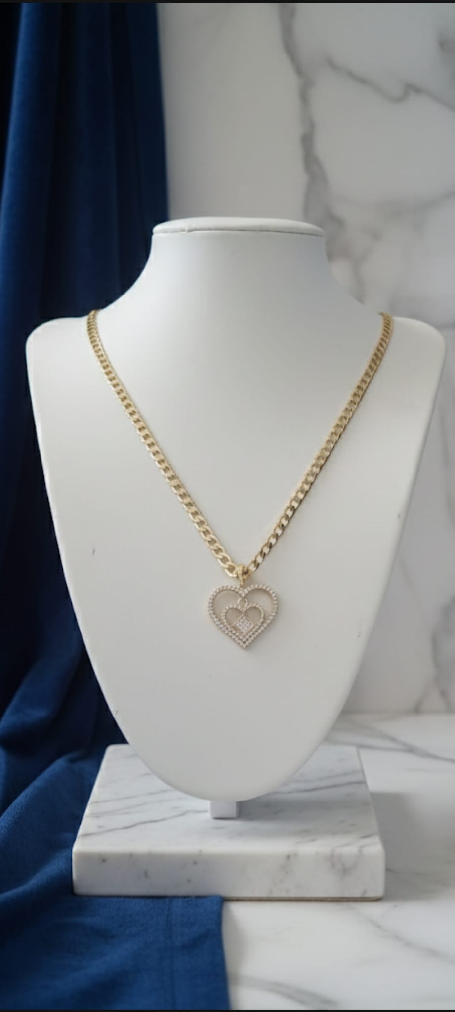 Ciondolo Cuore Infinito - SSJewelry - Oro Laminato di alta Qualità per uso quotidiano- Gioielleria in Ticino.
